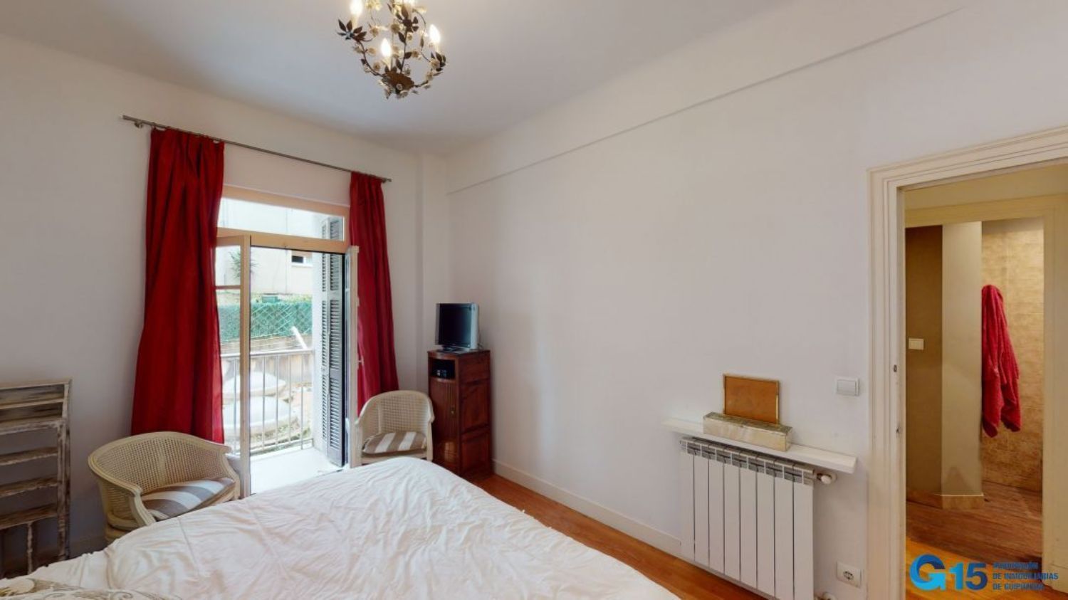 Apartment for sale on the seafront in Zurriola Hiribidea, in Donostia-San Sebastian