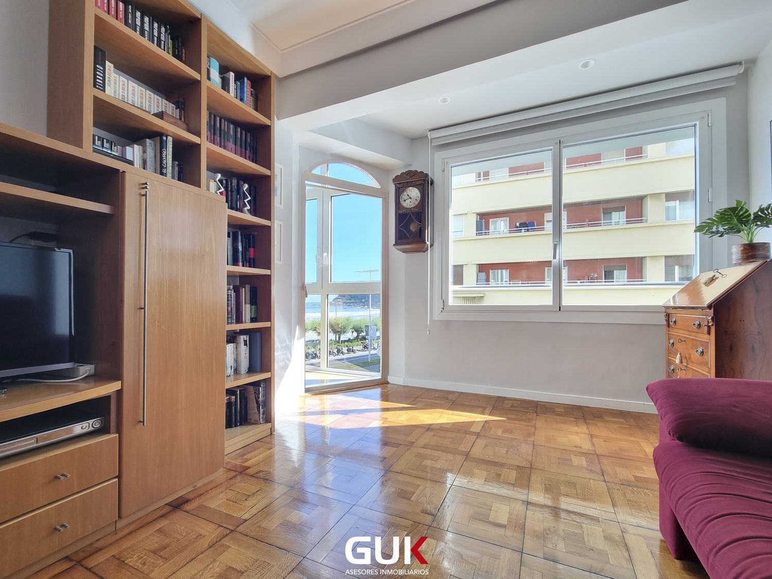 Apartamento à venda à beira-mar na Av. de la Zurriola em Donostia-San Sebastian