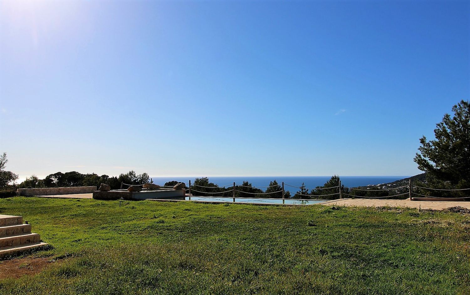 Casa en venda a primera línia de mar a Sant Josep de Sa Talaia, a Eivissa