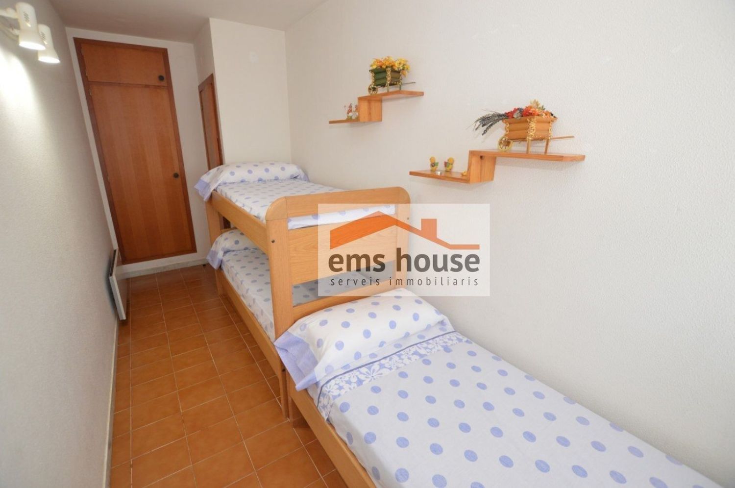 Apartamento à venda à beira-mar no Passeig de Josep Mundet, em Calonge