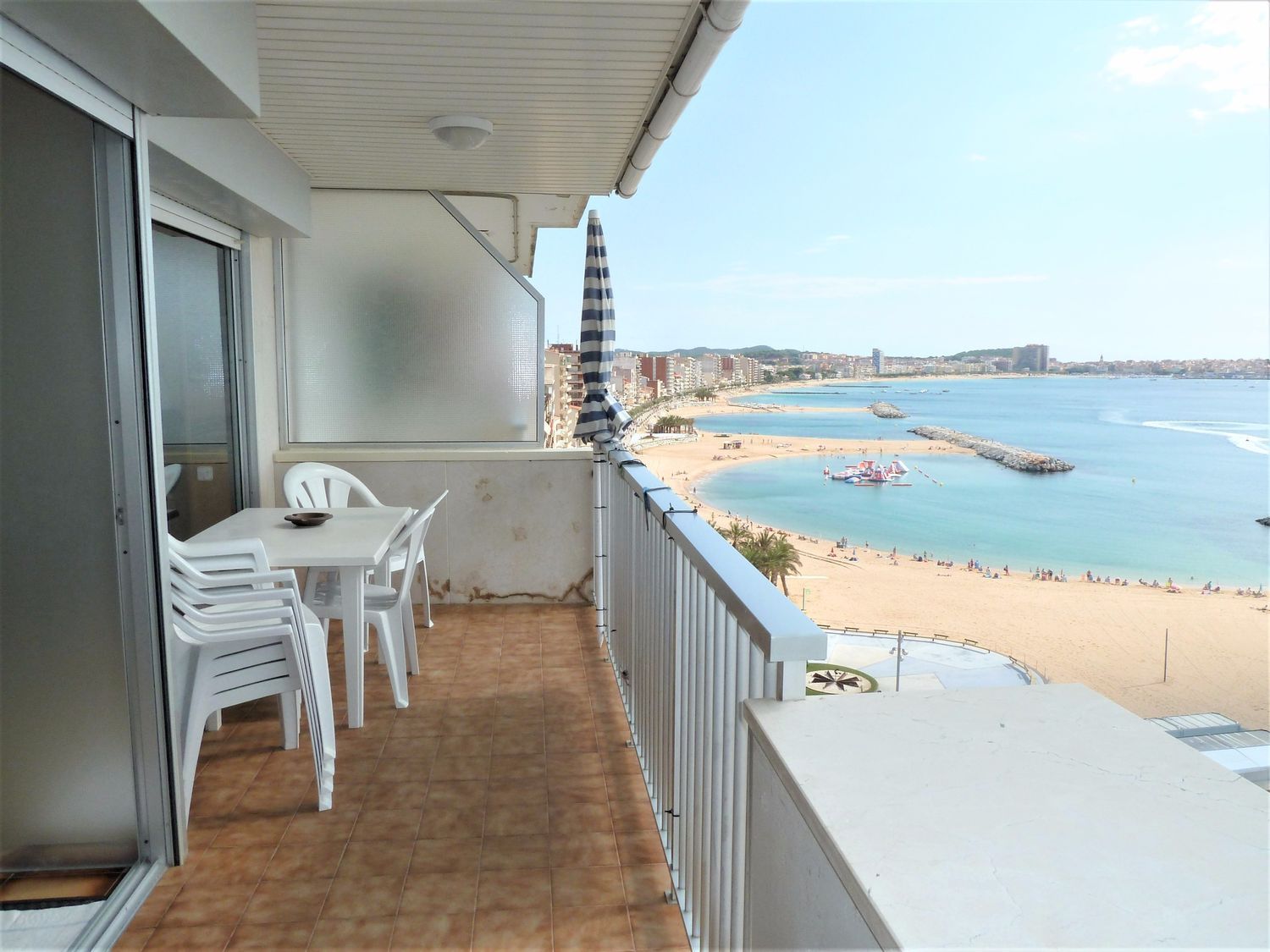 Penthouse for sale on the seafront in Passeig de Josep Mundet, in Calonge