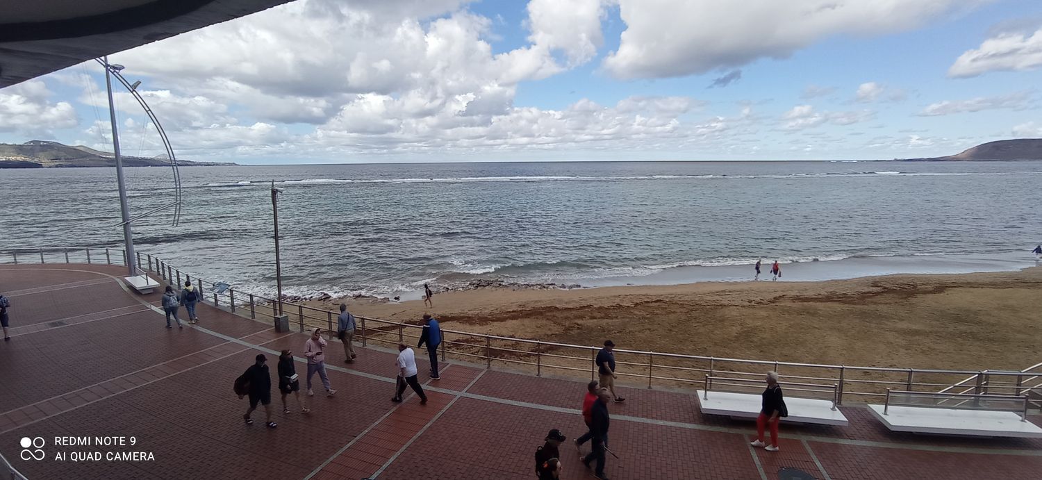 Piso en venta en primera línea de mar en la Playa de las Canteras en Las Palmas de Gran Canaria