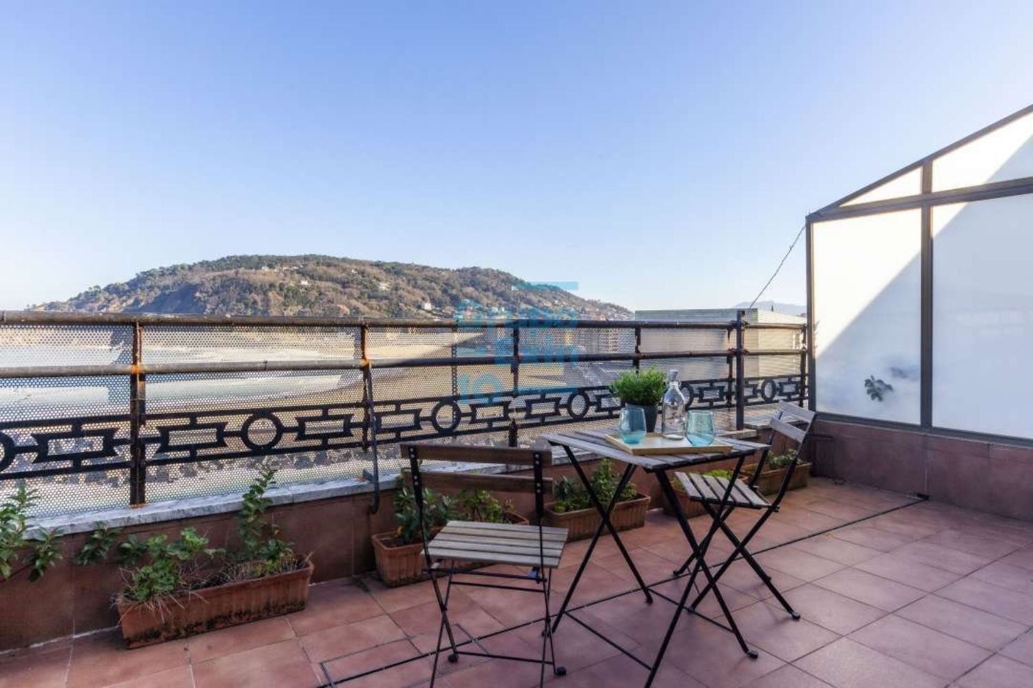 Penthouse for sale on the seafront in P. Salamanca, in Donostia-San Sebastian