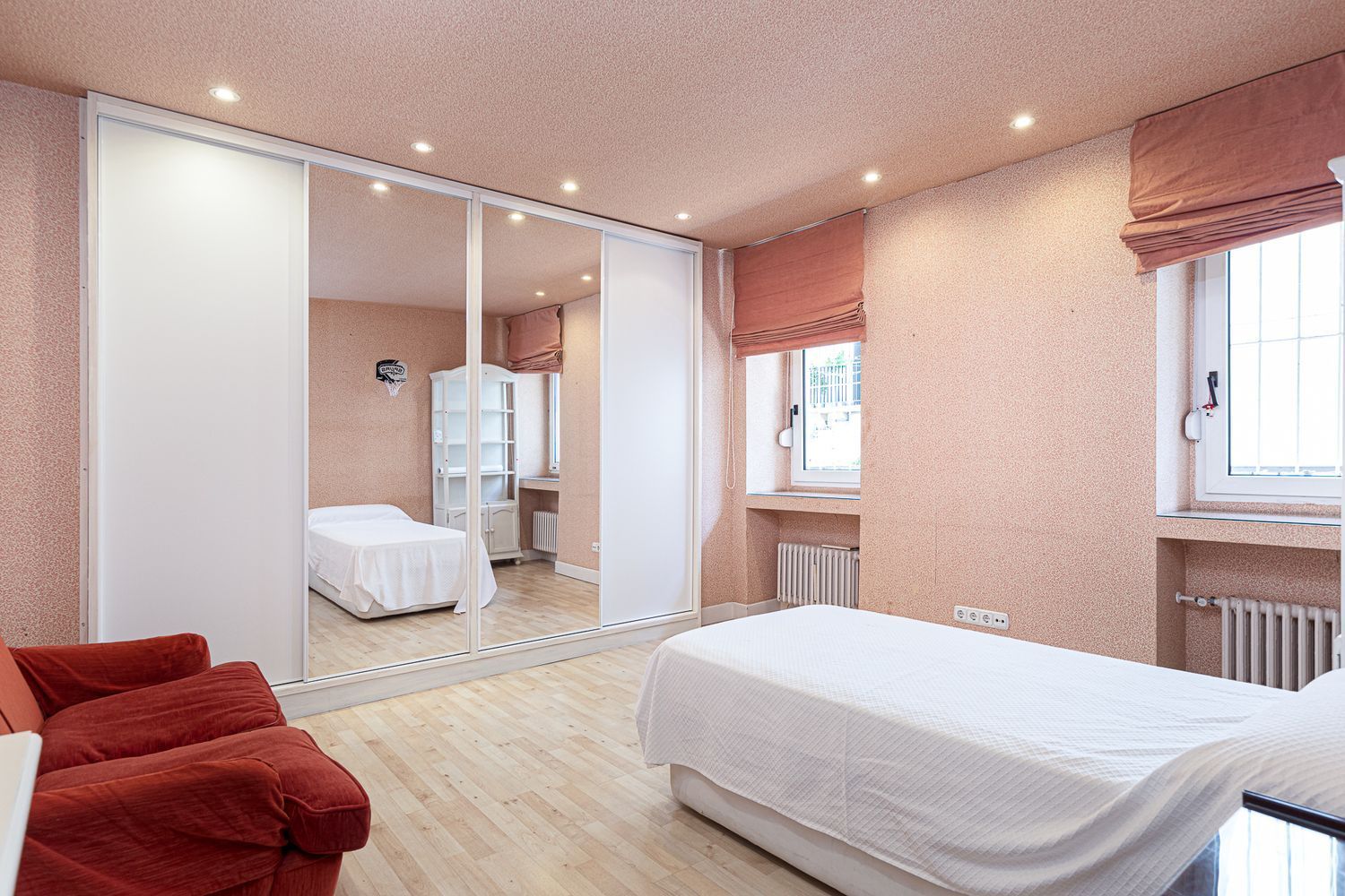 Apartamento à venda à beira-mar na rua Hernani, em Donostia-San Sebastian