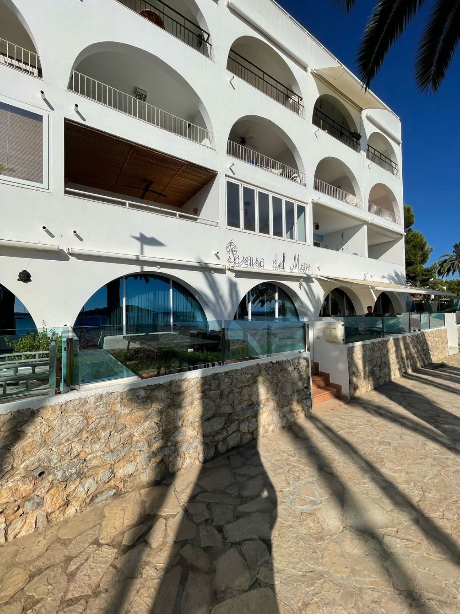 Apartamento à beira-mar no Paseo Pompeu Fabra, em Ibiza