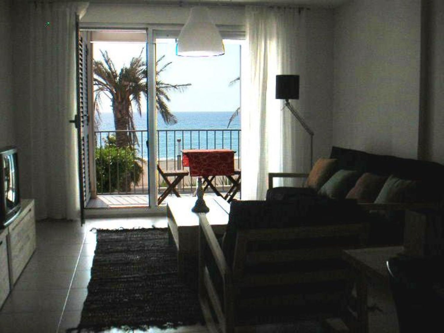 Apartamento à venda à beira-mar na Av. Faro Mesa Roldán, em Carboneras