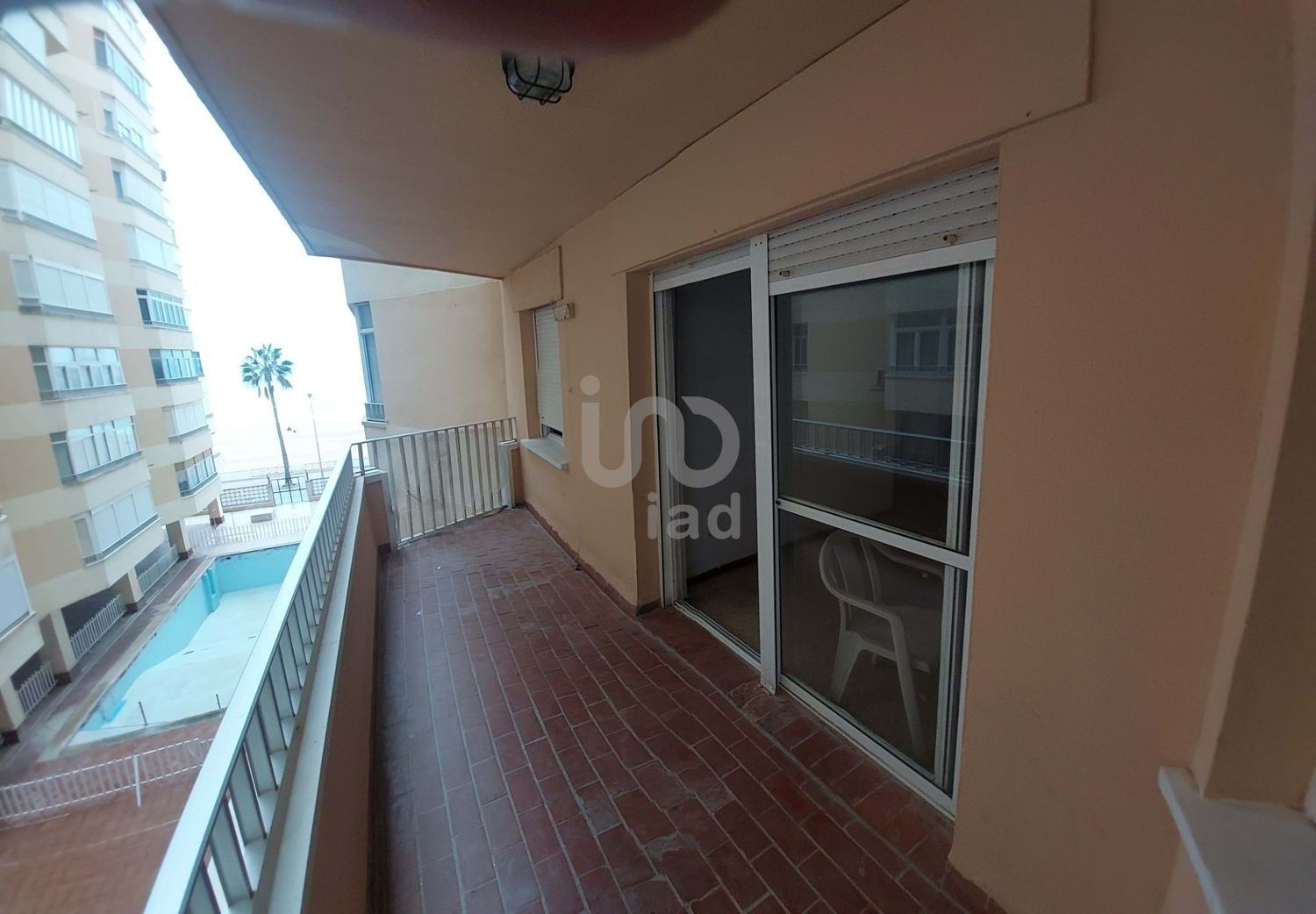 Apartamento en venta en primera líena de mar en P. Maritimo, en Cádiz