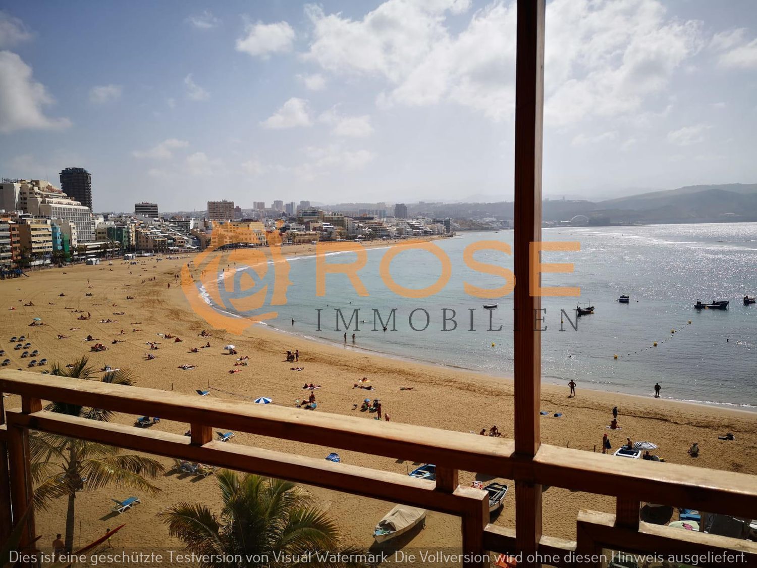 Flat for sale on the seafront in Calle Naval, Las Palmas de Gran Canaria