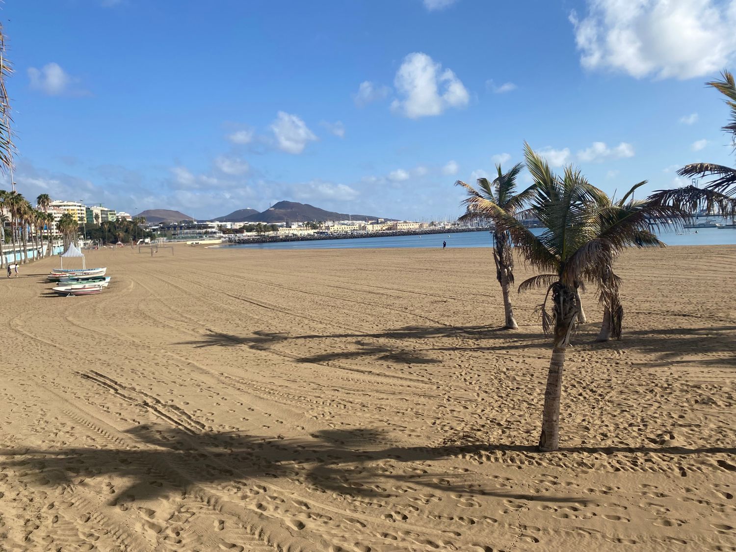 Cobertura duplex para comprar na primeira linha de mar em Blasco Ibañez, em Las Palmas de Gran Canaria