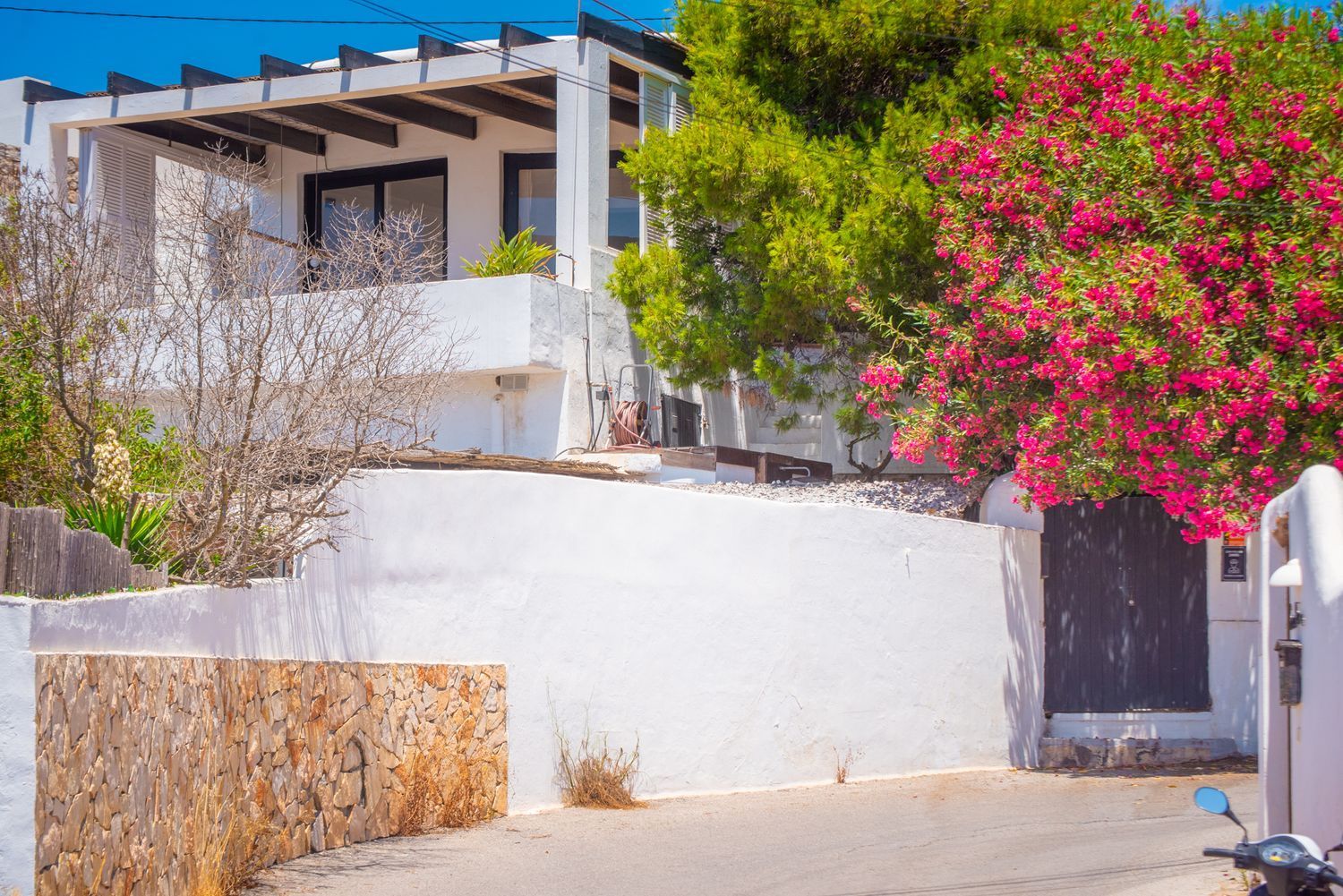 Moradia para venda em primeira linha de mar na Calle De S'Illa Plana, em Ibiza