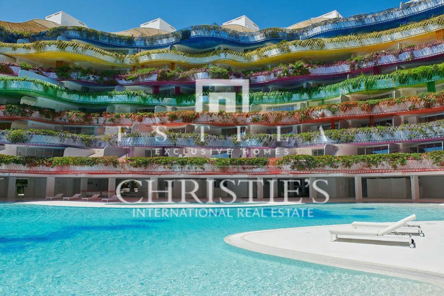 Apartment for sale in first sea line in Marina Botafoc, in Ibiza