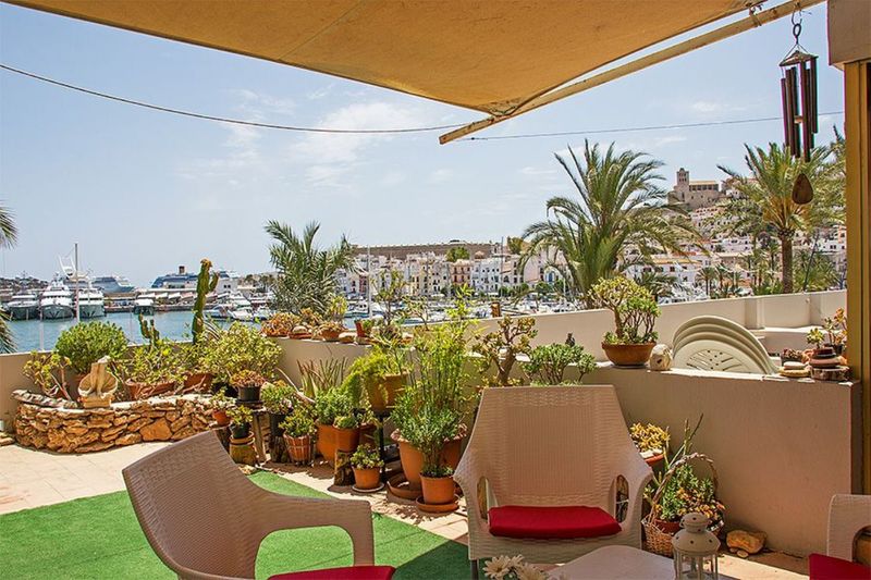 Pis en venda Ibiza, Baleares. Ref: 2780. Addurno.com