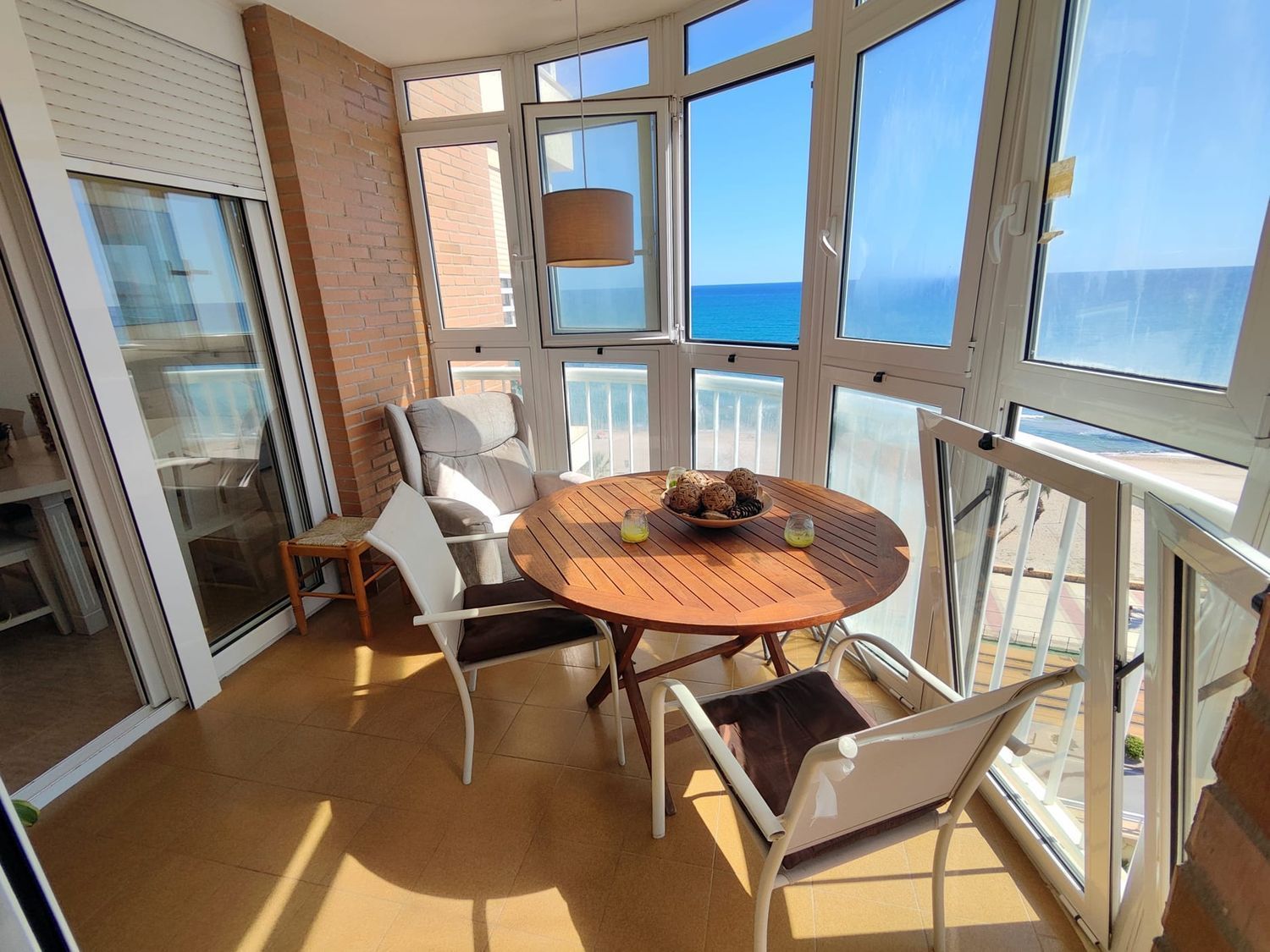 Penthouse for sale on the seafront on Sorolla street, in El Campello