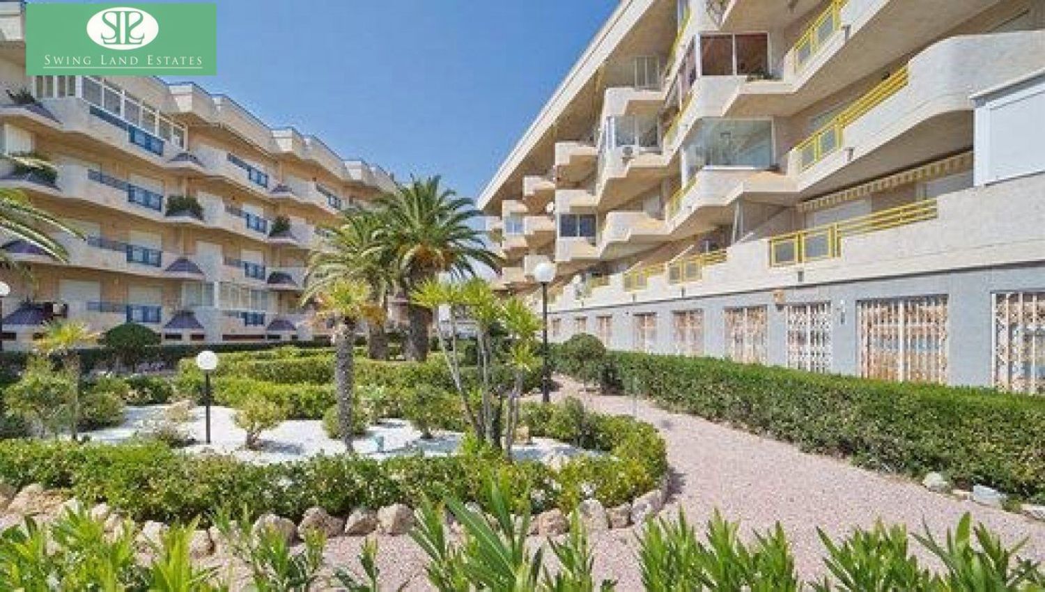 Apartment for sale on the seafront in Vistamar Urbanization, in Pilar de la Horadada