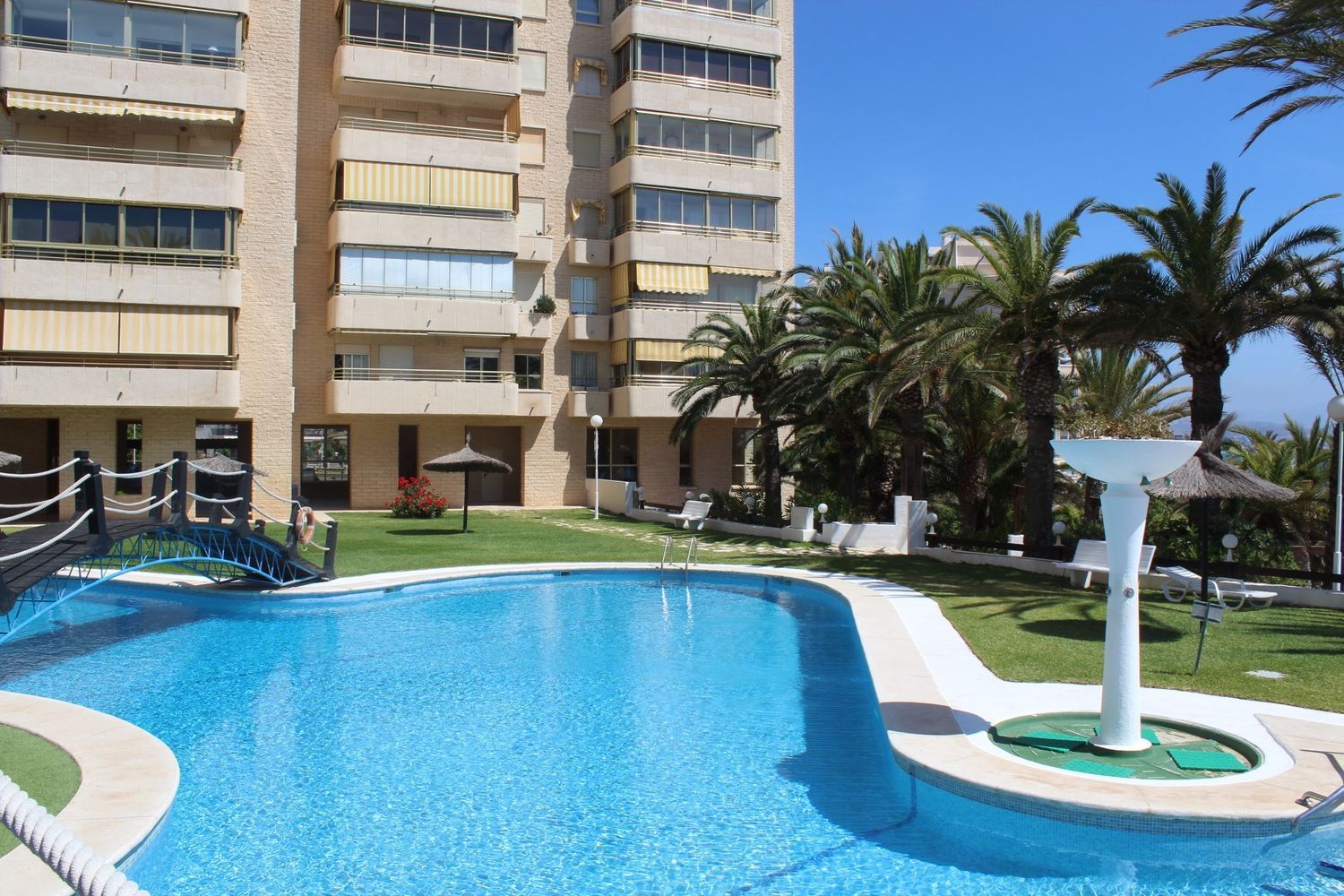 Penthouse for sale on the seafront on Tarragona street, in El Campello