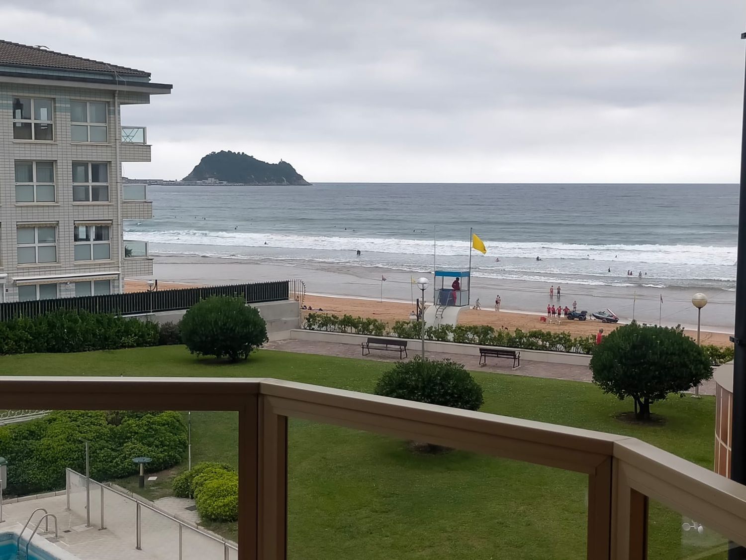 Apartment for sale on the seafront on Calle Mandabide, in Zarautz