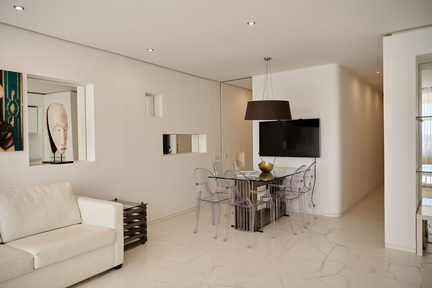 Apartamento para venda à beira-mar em Marina Botafoc, em Ibiza