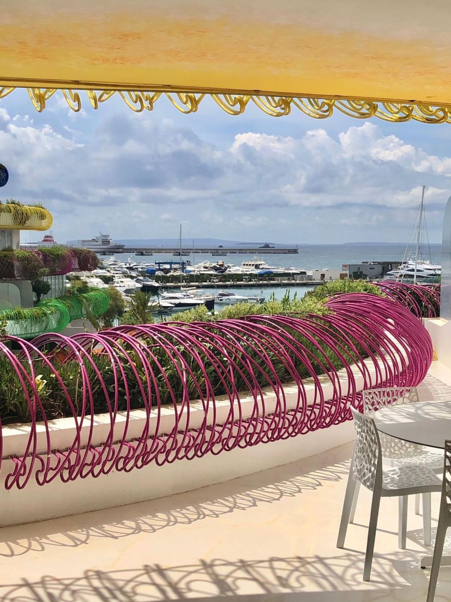 Ático en venta en primera línea de mar en Marina Botafoc, en Ibiza