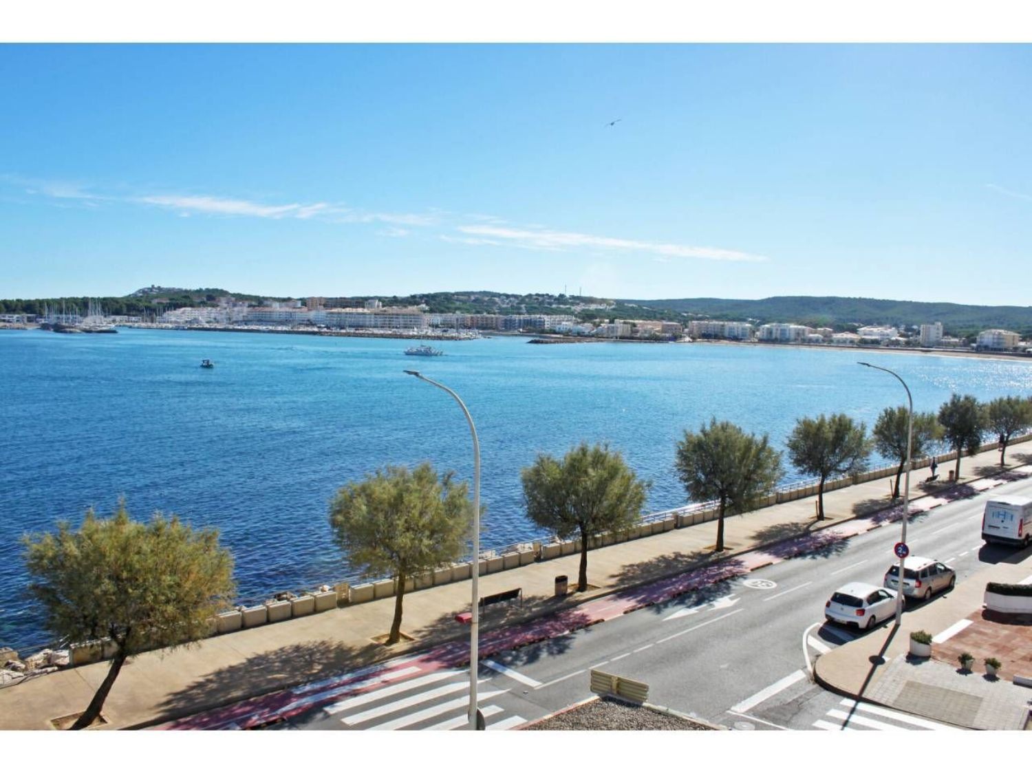 Duplex for sale on the seafront in l'Escala