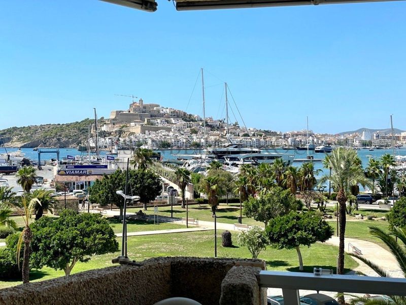 Pis en venda Ibiza, Baleares. Ref: 2855. Addurno.com