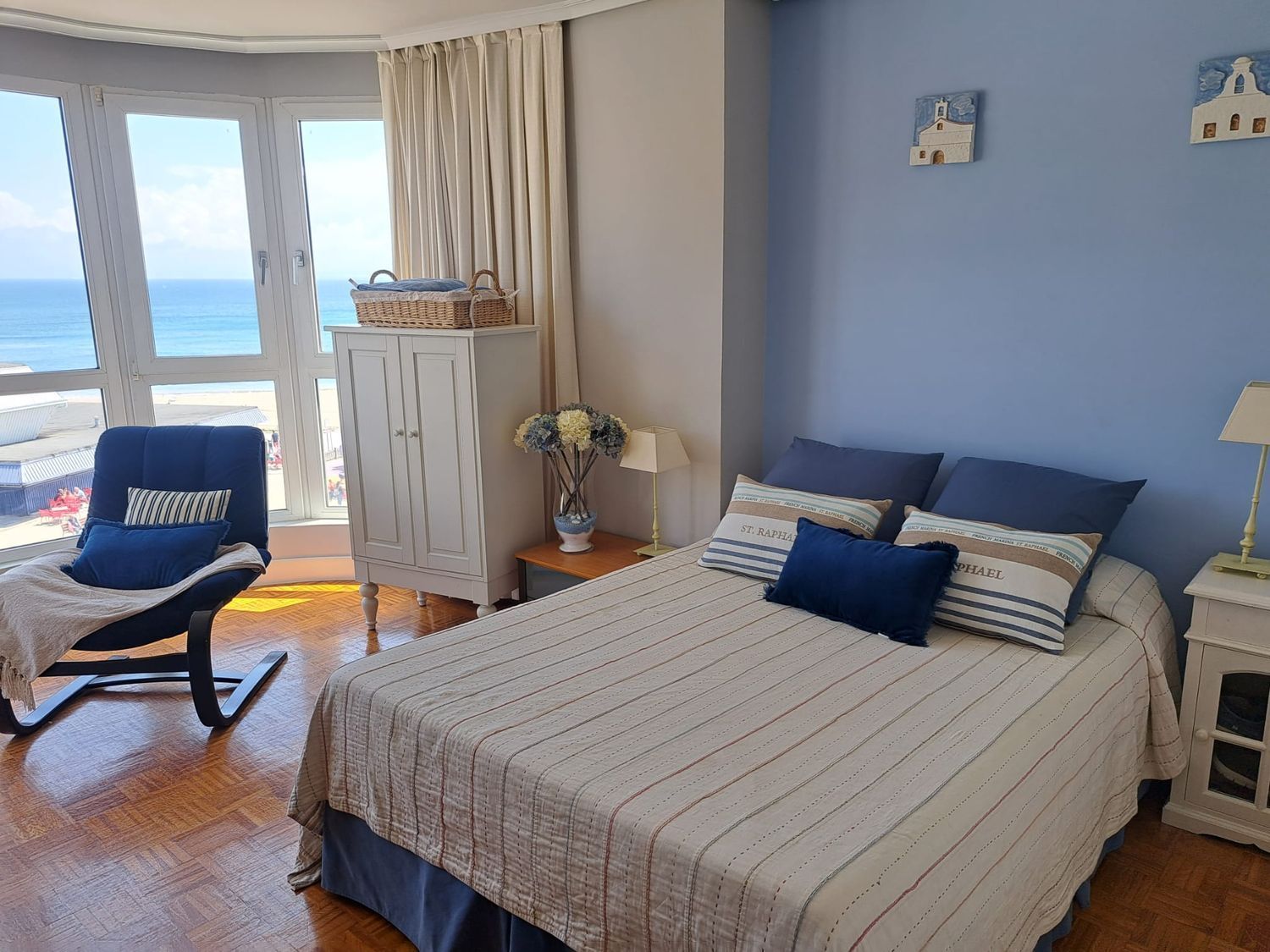 Apartament en venda a primera línia de mar al Carrer Pare Basabe, a Castro-Urdiales
