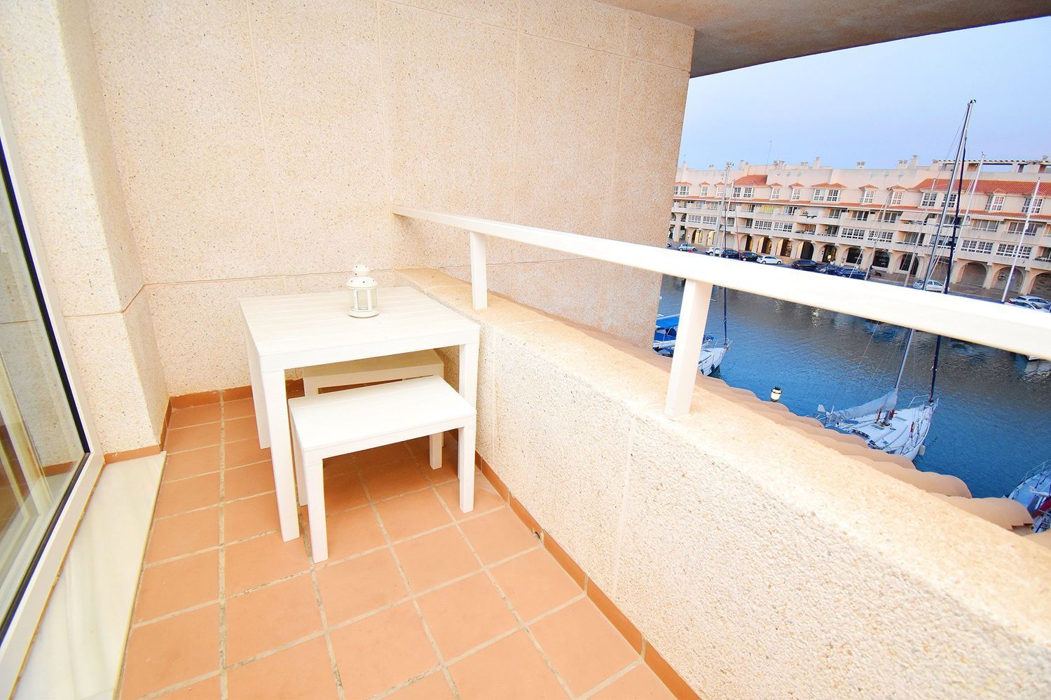 Apartament en venda a primera línia de mar al Carrer Galeon, a El Ejido