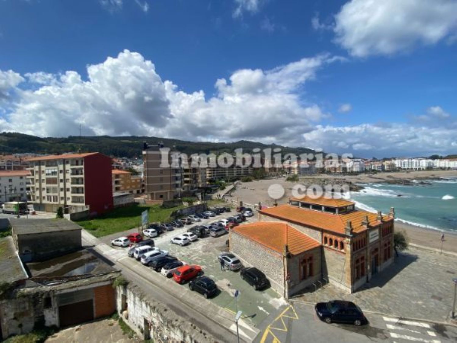 Apartment for sale on the seafront on Calle los Huertos, in Castro-Urdiales