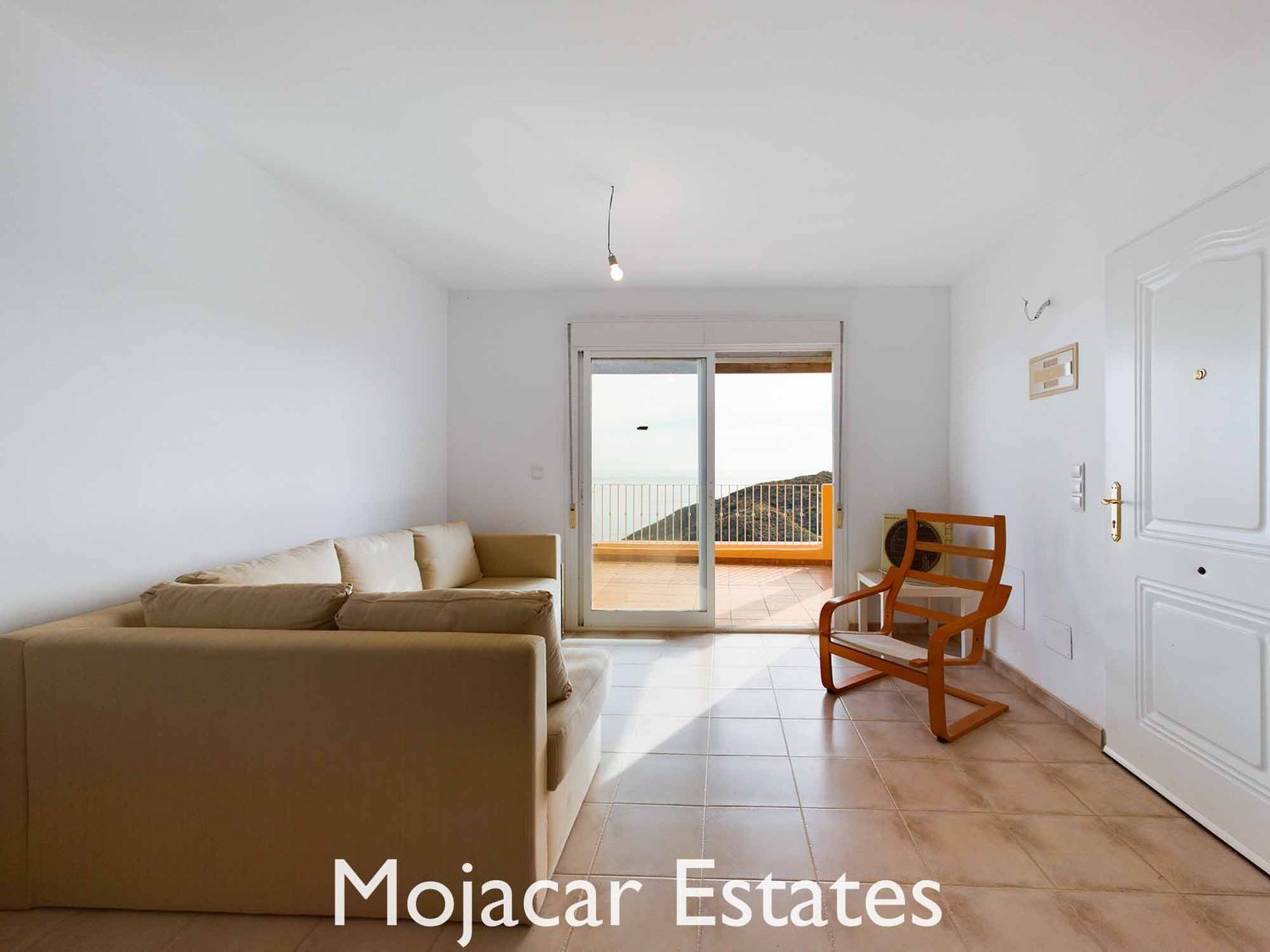 Apartamento en venta en primera línea de mar en la Calle la Mena, en Mojacar