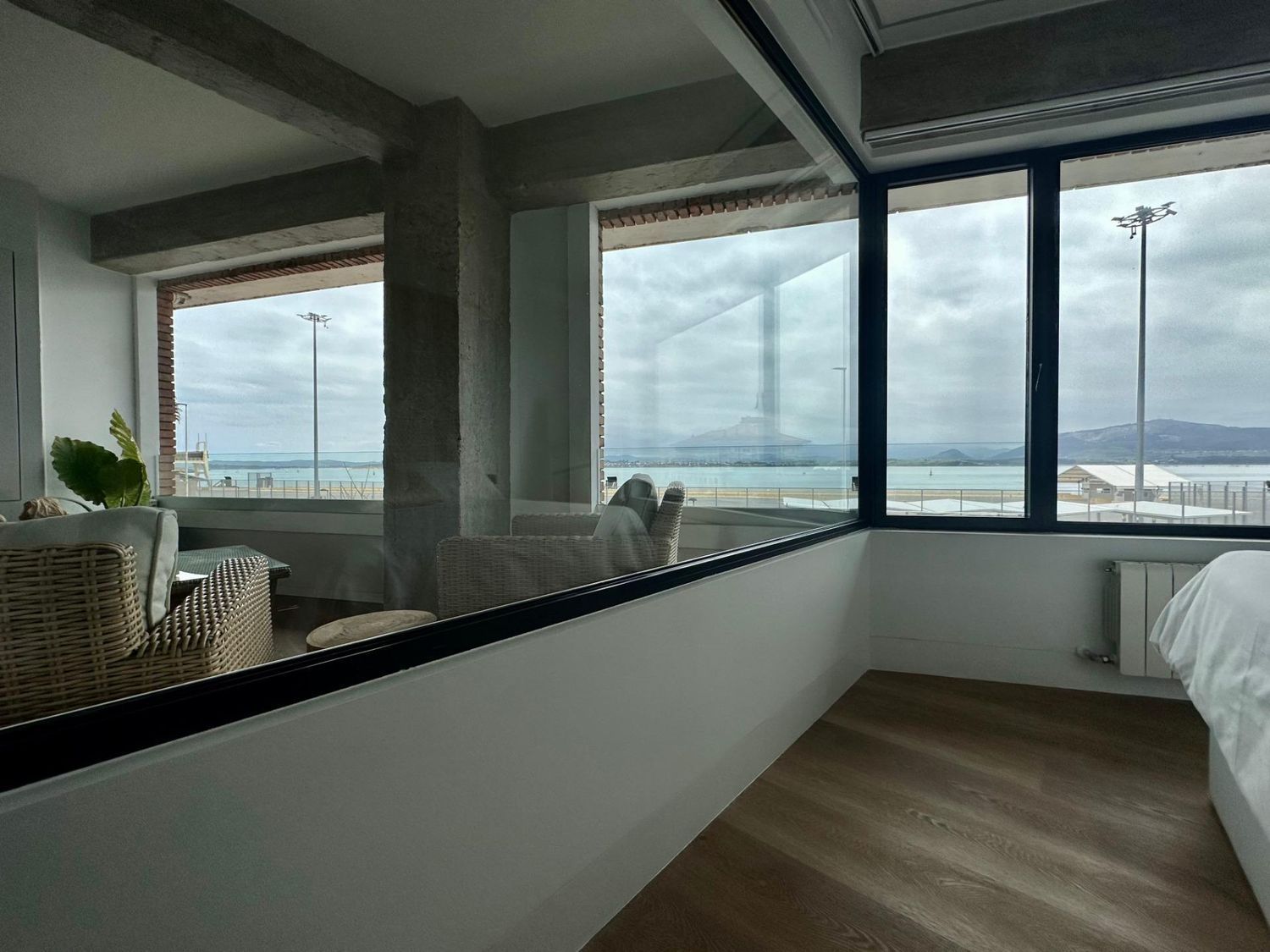 Apartamento en venta en primera línea de mar en la Calle Antonio López, en Santander