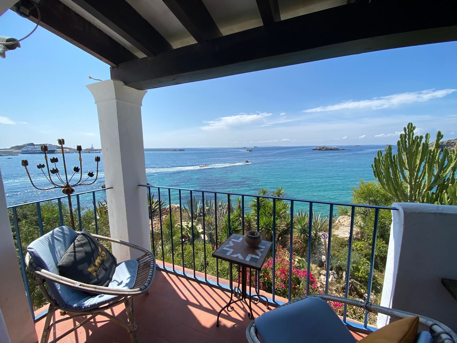 Apartamento para venda na primeira linha do mar em Dalt Vila, Ibiza