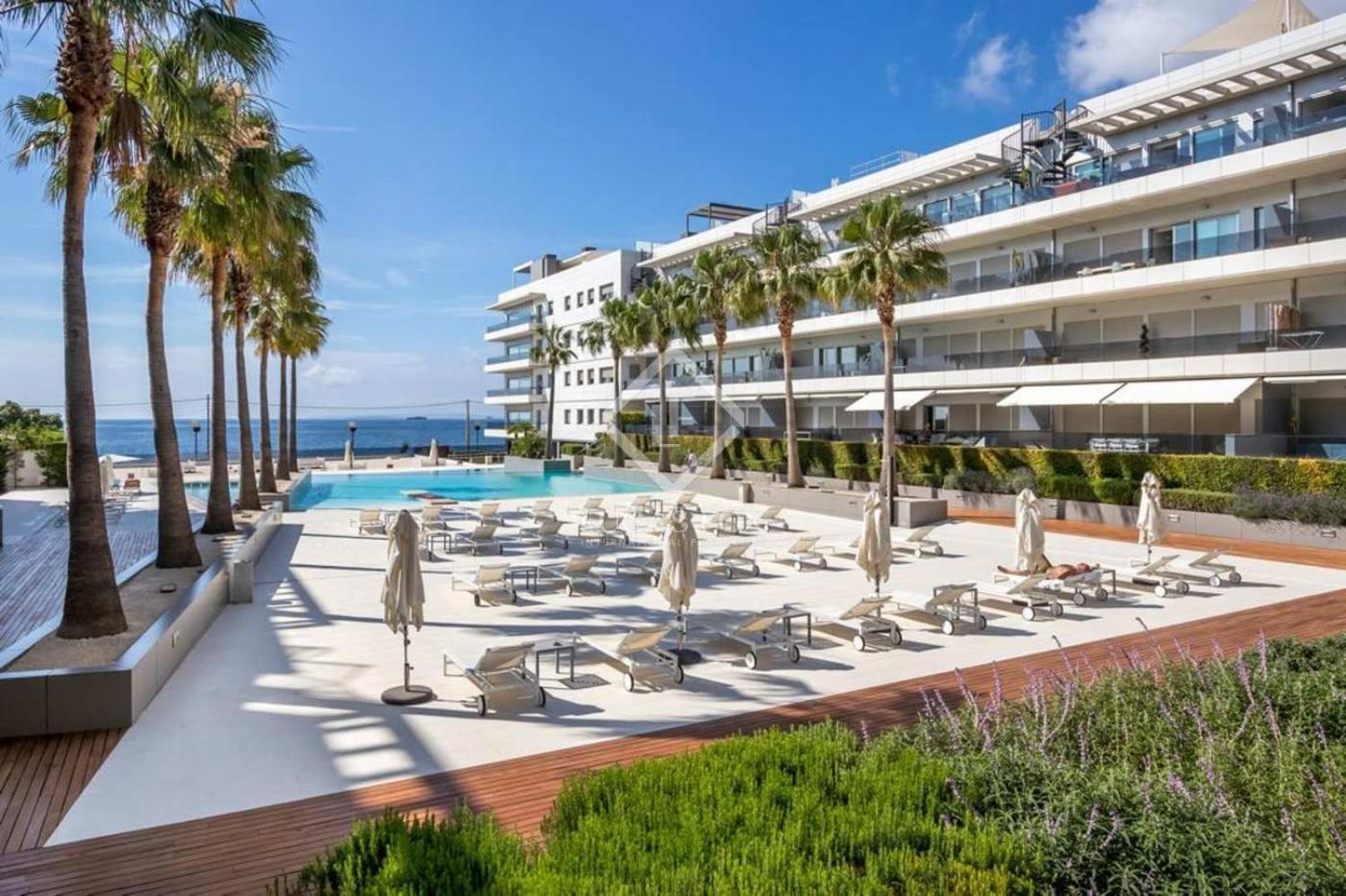 Flat for sale on the seafront in Avenida Pere Matutes Noguera, in Ibiza