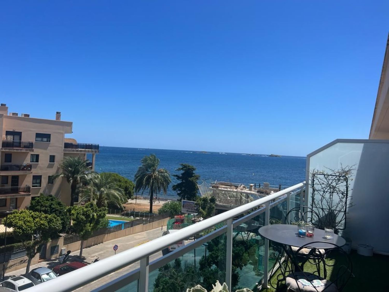 Apartamento para venda em frente ao mar em Figueretes, em Ibiza