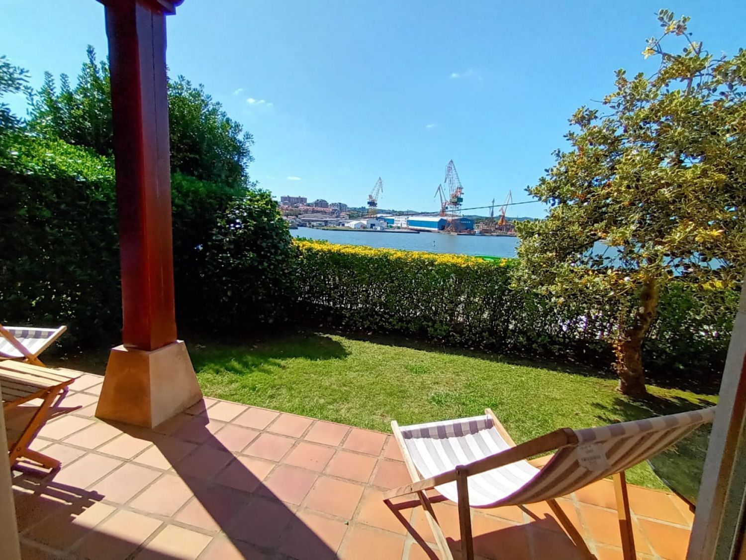 House for sale on the seafront in Pontejos, in Marina de Cudeyo