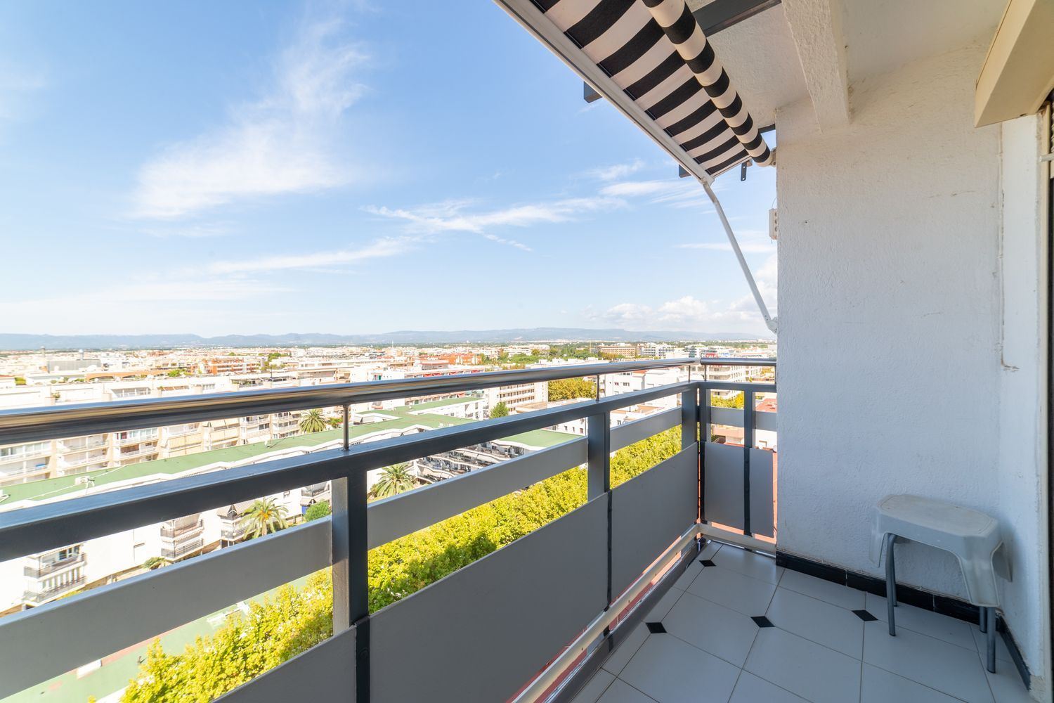 Apartamento à venda à beira-mar no Passeig Jaume I, em Salou