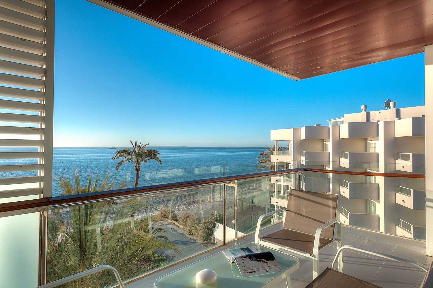 Apartamento à venda em primeira linha do mar em Avinguda Pere Matutes Noguera, em Eivissa