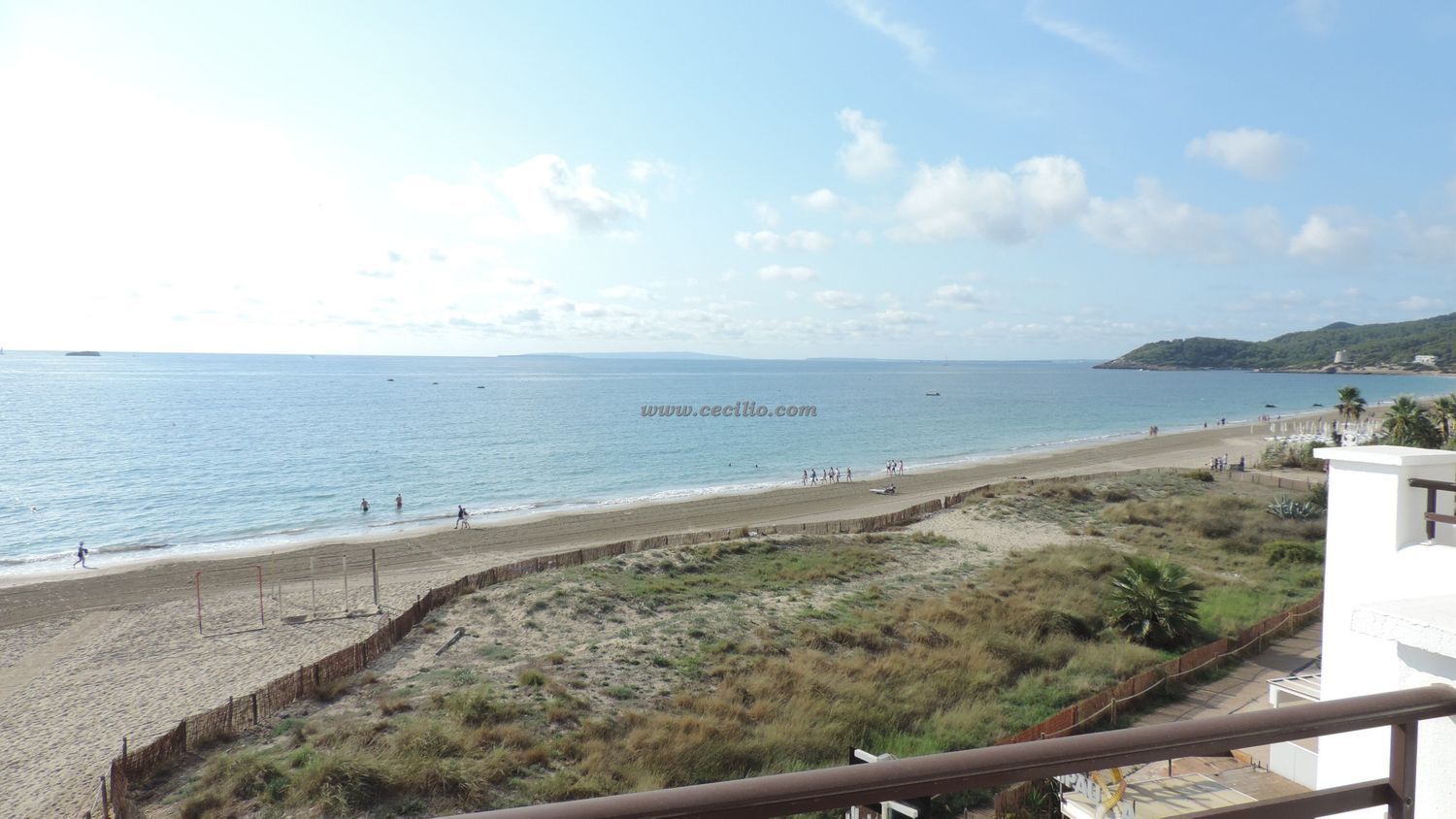 Piso en venta en primera línea de mar en Sant Josep de Sa Talaia, en Ibiza