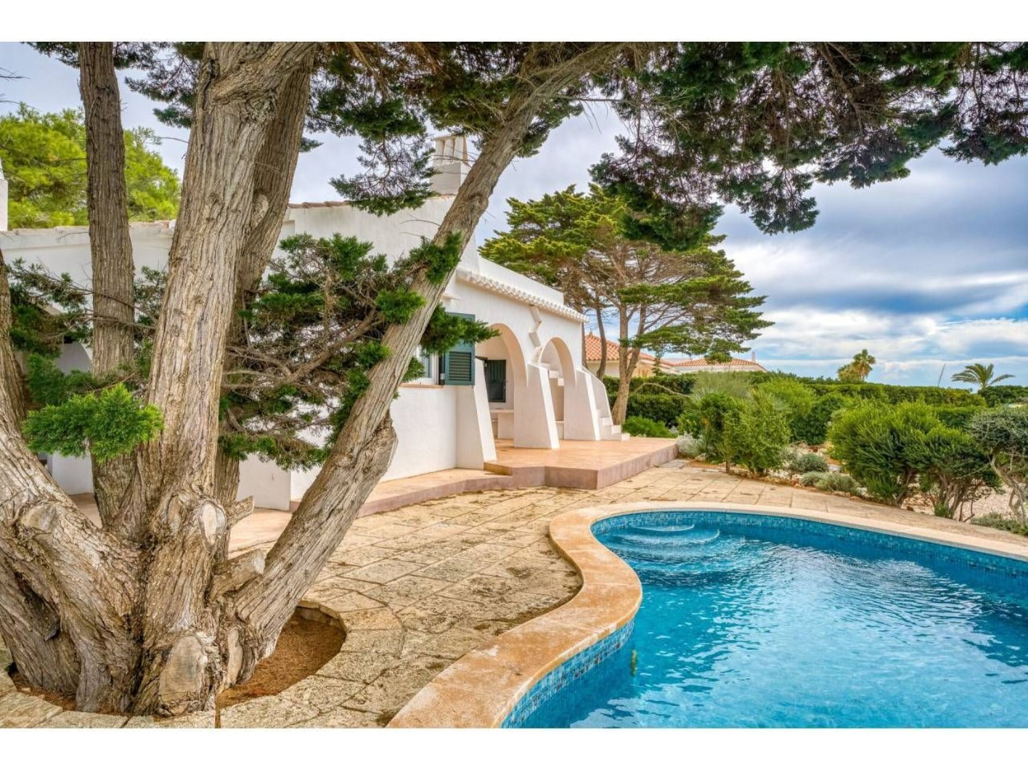 Casa en venta en primera línea de mar en Sant Lluís, en Menorca
