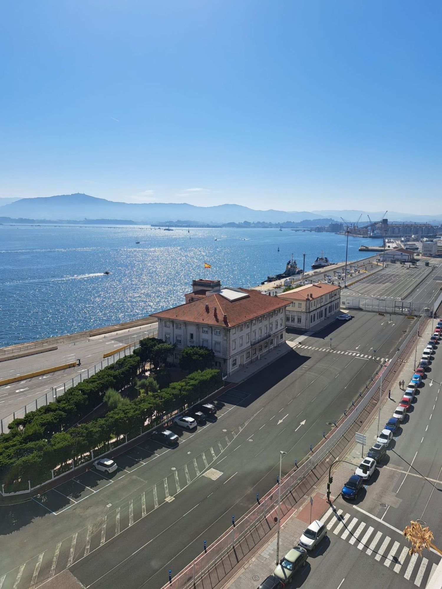 Apartment for sale on the seafront on Calle Antonio López, in Santander