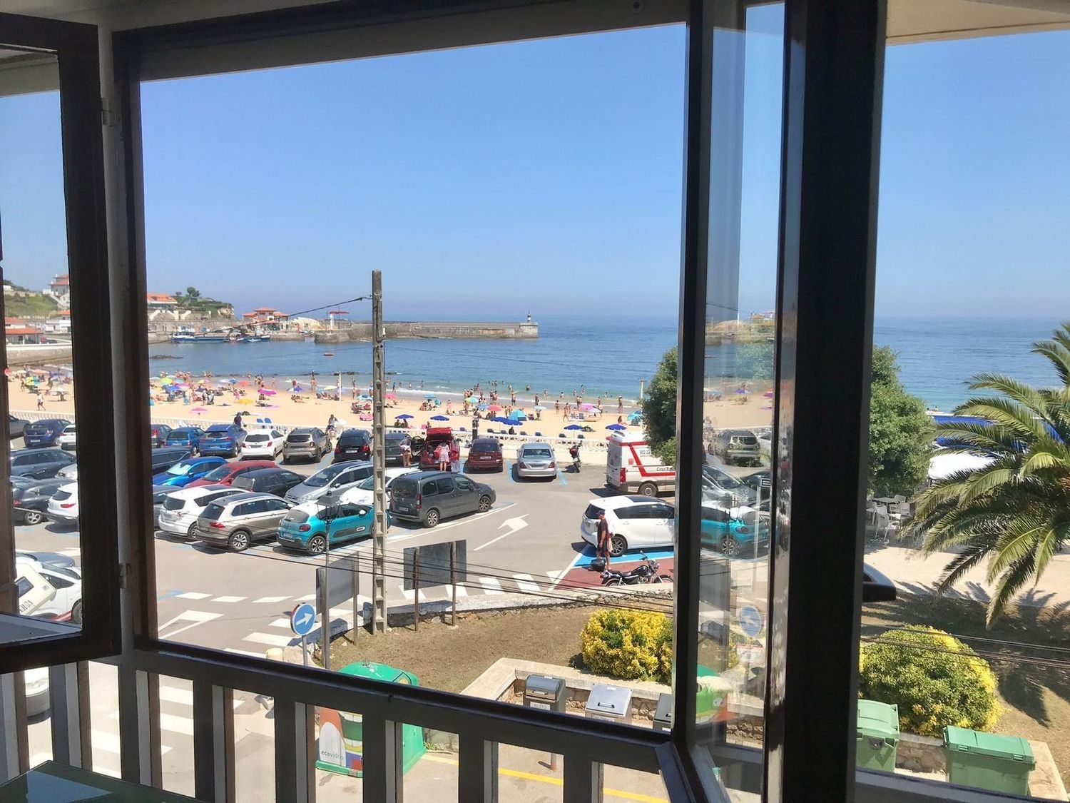 Apartment for sale on the seafront in Comillas