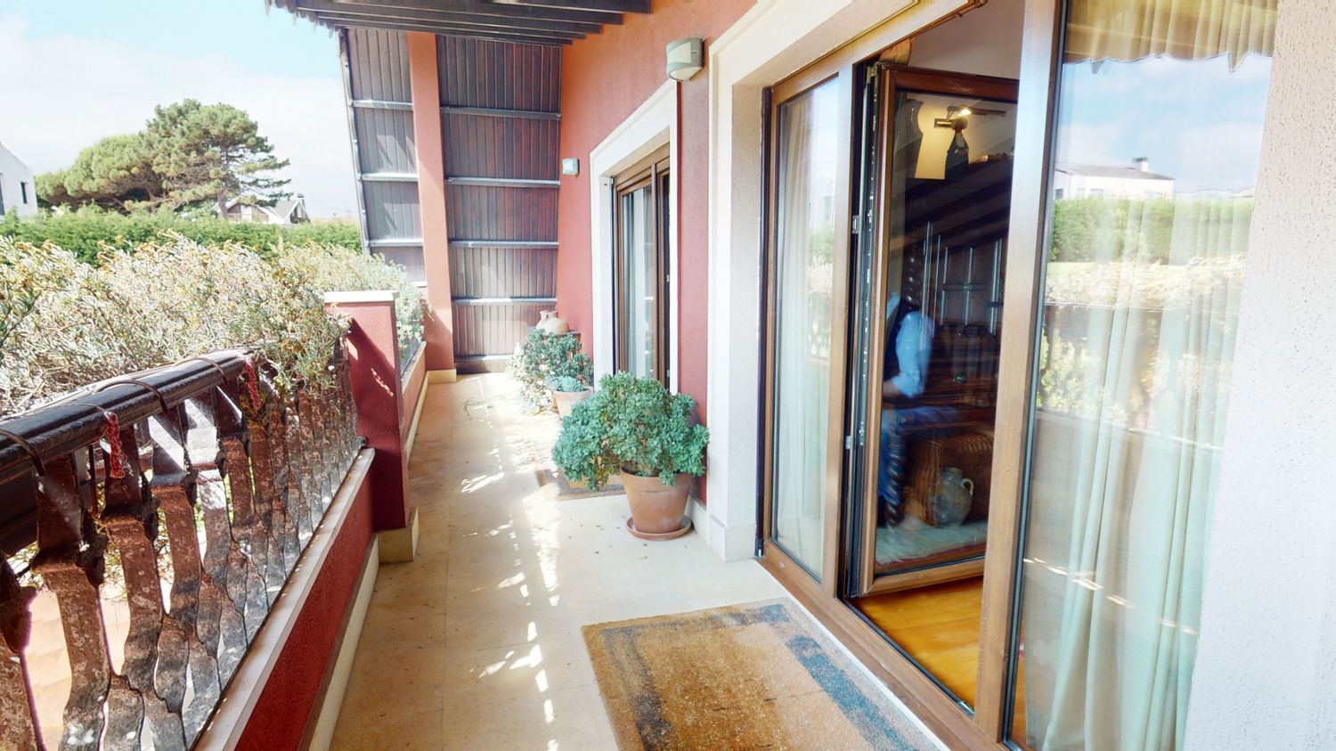 Casa en venta en primera línea de mar en el Barrio las Cerreas, en Peilagos