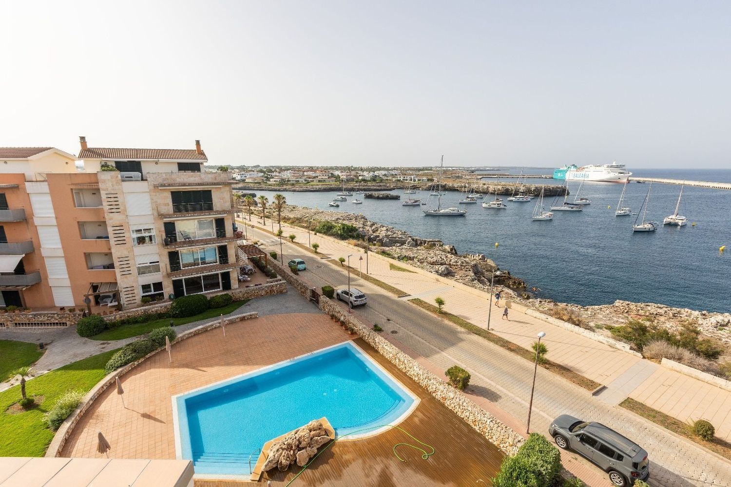 Piso en venta en primera línea de mar en Paseo Marítimo, en Ciutadella de Menorca