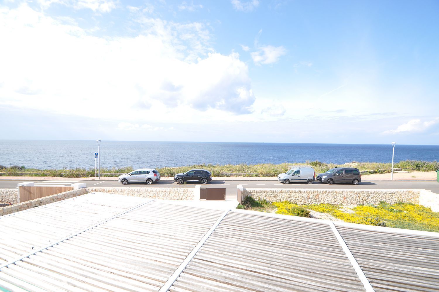 Chalet en venta en primera línea de mar en Cala en Blanes, en Menorca