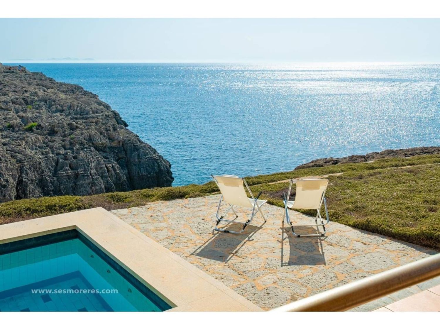 House for sale on the seafront in Cala en Blanes, in Menorca