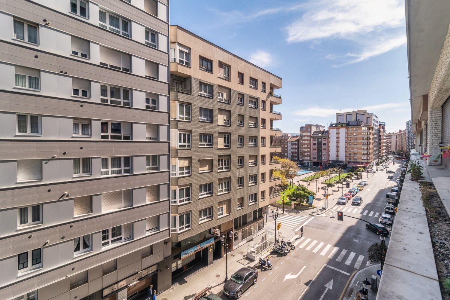 Apartamento à venda à beira-mar na rua Menéndez Pelayo, em Gijón