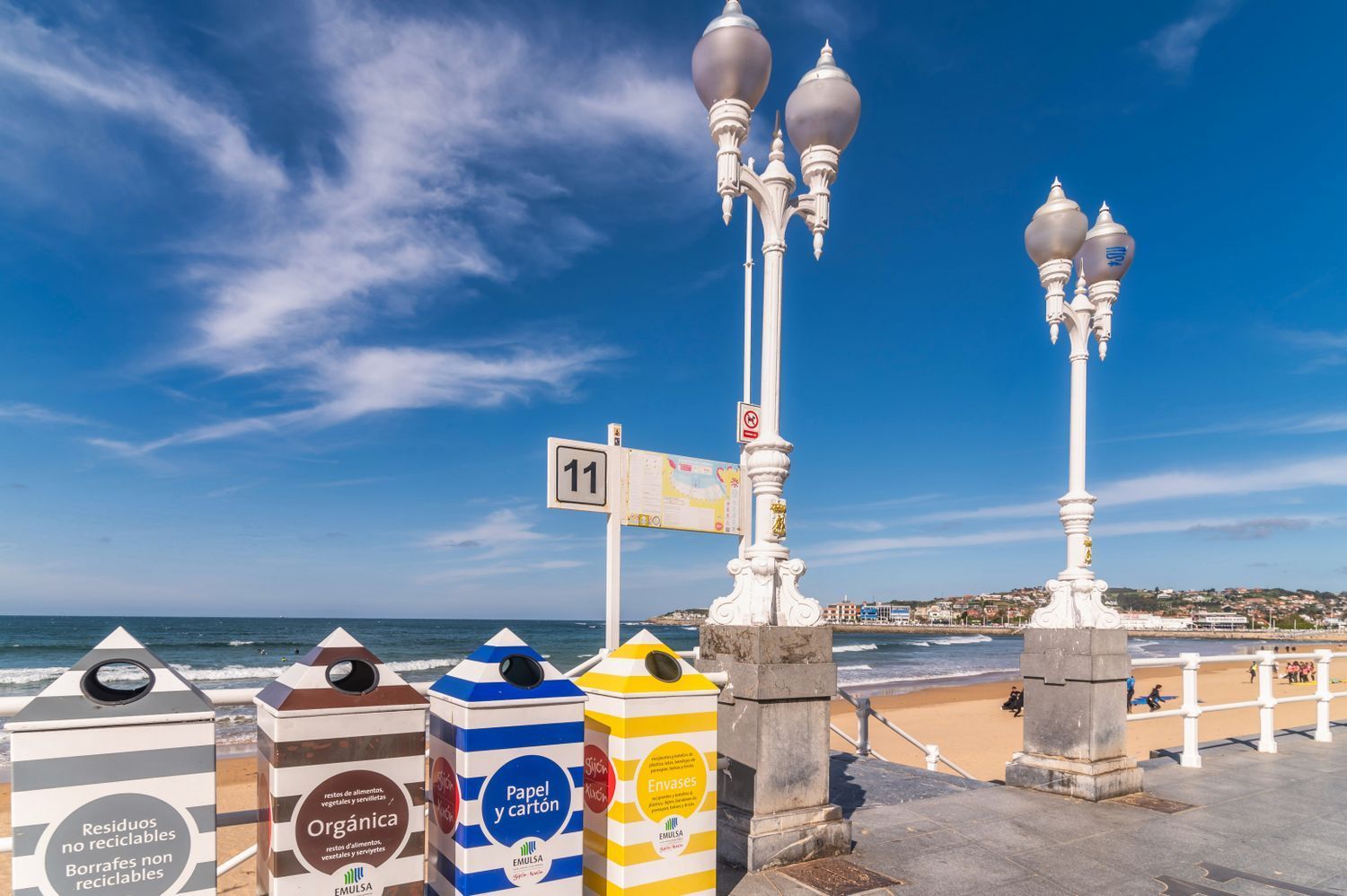 Pis en venda a primera línia de mar al Carrer Menéndez Pelayo, a Gijón