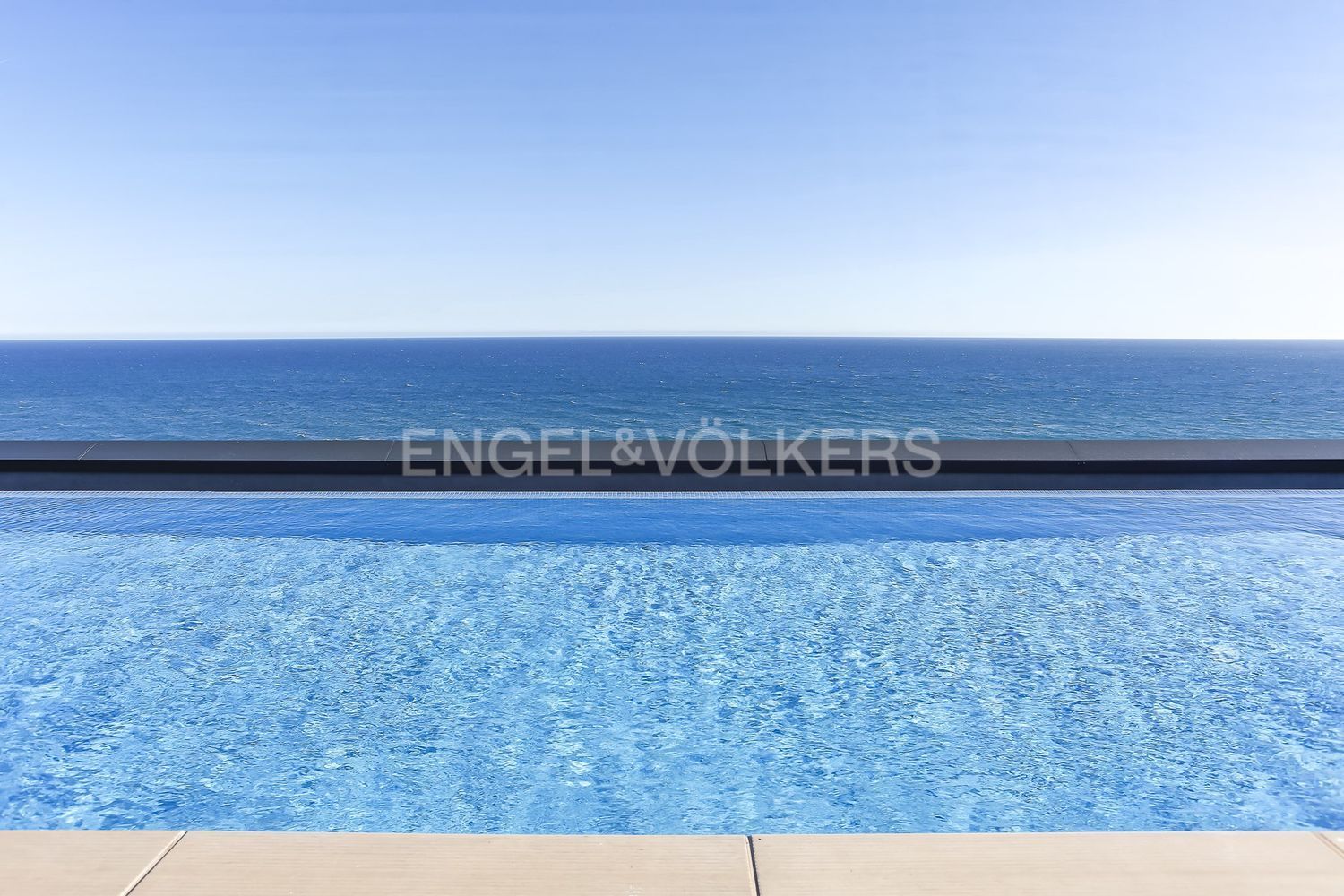 Apartment for sale on the seafront in El Rengle, in Mataró