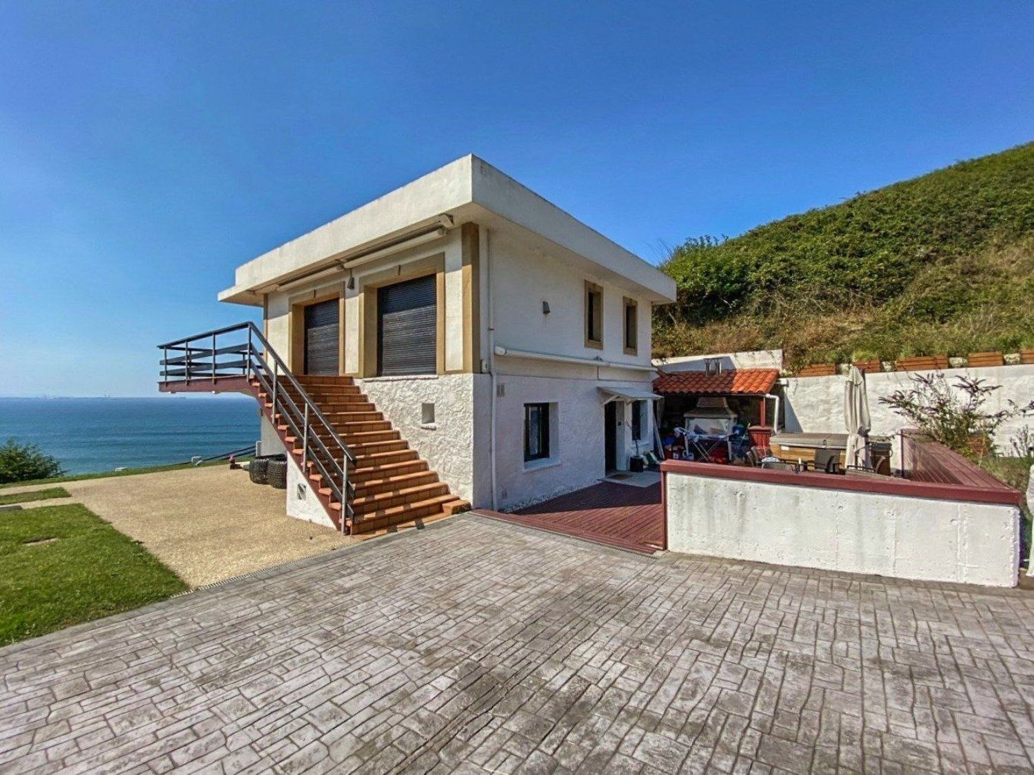 Casa en venta en primera línea de mar en Camin de Peñarrubia, en Gijón