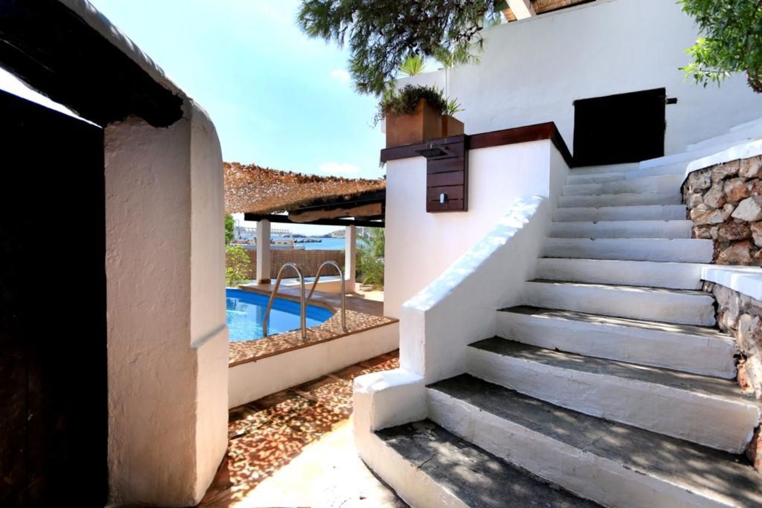 Casa Geminada à venda à beira-mar na Calle de S'Illa Plana, em Ibiza