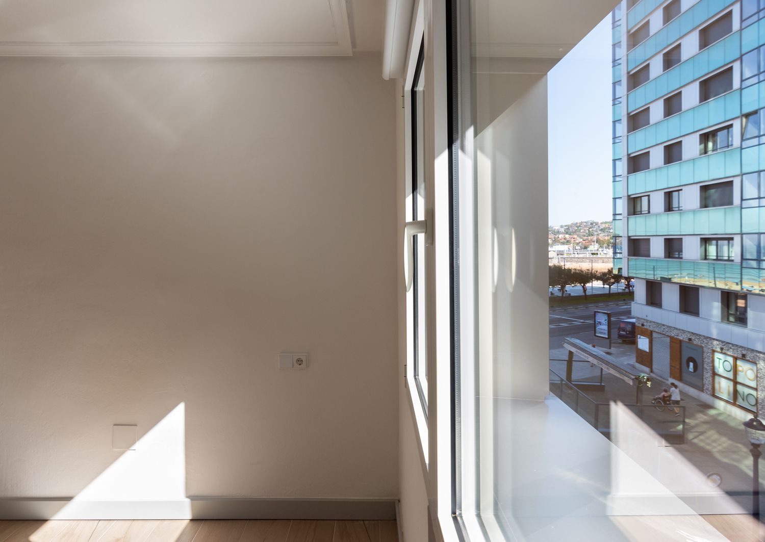Apartamento en venta en primera línea de mar en San Lorenzo, en Gijón