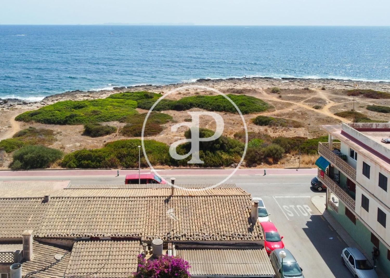 Casa en venda en primera línia de mar en Avinguda Miramar, en Sa Ràpita